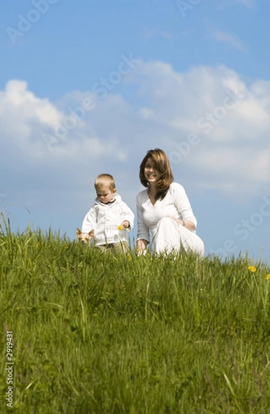 Fototapeta mutter mit sohn und hund
