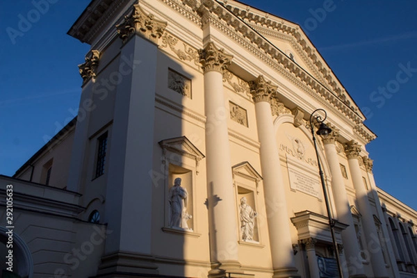 Obraz Warsaw Presidential Palace is the elegant classicist latest version of a building that has stood on the Krakowskie Przedmieście site since 1643. 