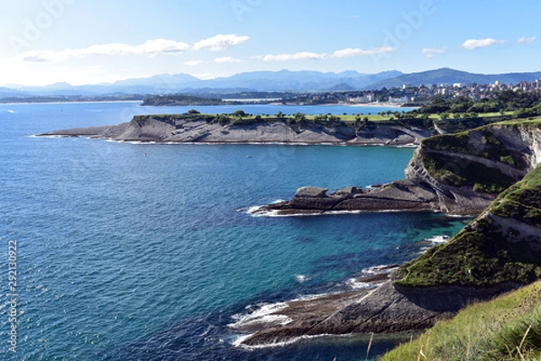 Obraz Panoramic view of the coast of Santander from the Bella Vista lighthouse, Cantabria, Spain