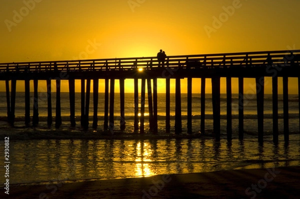 Obraz a couple on a pier
