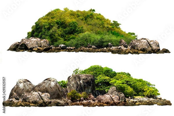 Obraz Tropical Island Escapes: Lush green foliage adorns rocky outcrops, offering serene isolation against a pristine white backdrop. 