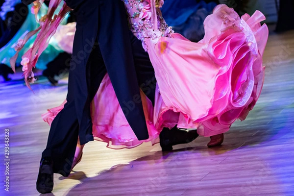 Fototapeta couple dancing standard dance