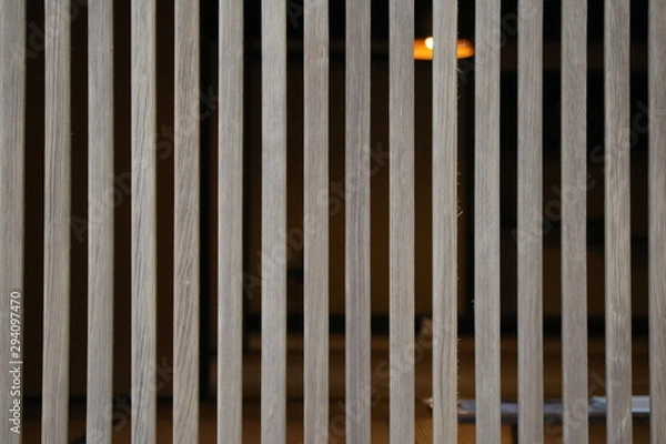 Obraz 三渓園にある旧矢箆原家住宅の出格子