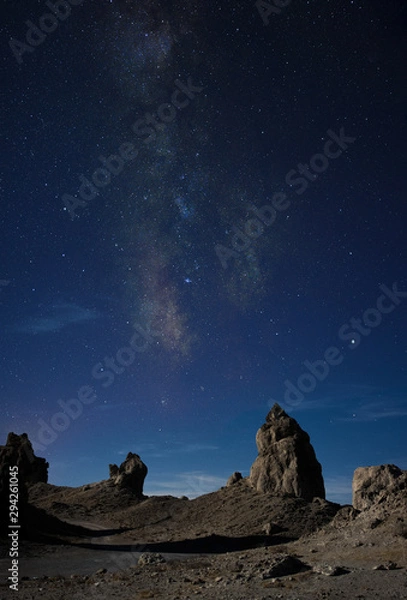 Fototapeta The Milky Way over the Trona Pinnacles