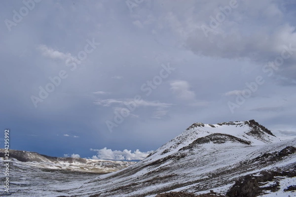 Fototapeta mountains and blue sky