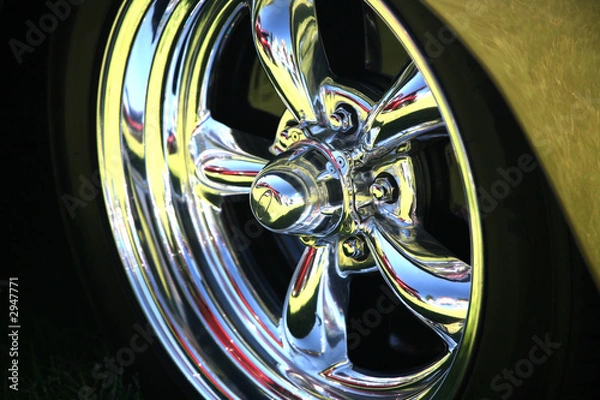 Obraz polished chrome wheel