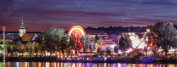 Obraz miasto linz nocą