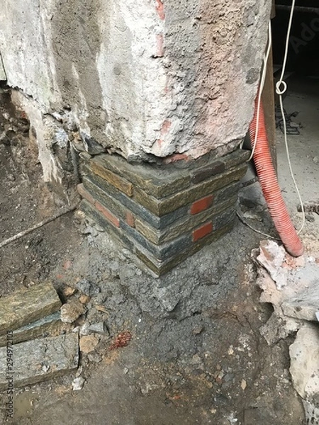 Obraz pilastro misto