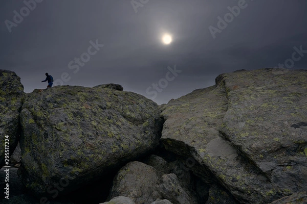 Obraz Corredor entre piedras