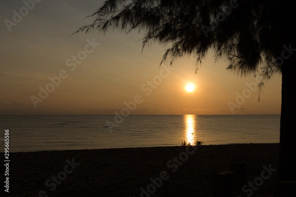 Fototapeta sunset at the beach