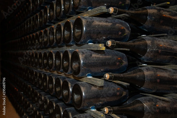 Obraz Champagne in a cellar