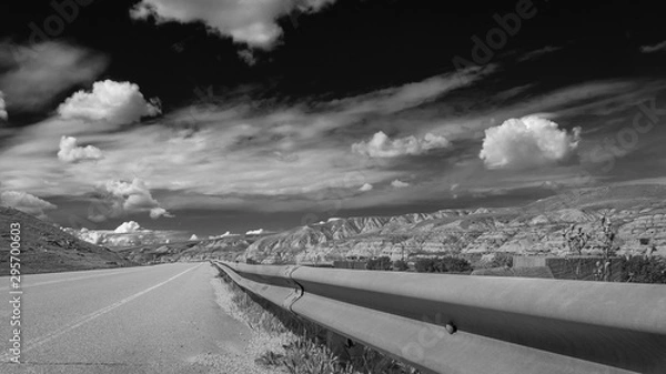 Obraz Heading Down The Highway