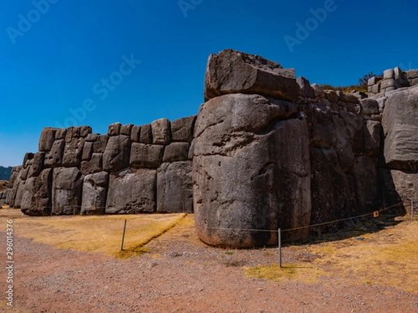Obraz Carved, polished and perfectly rounded stone blocks form the inca walls of Sacsayhuaman, Cusco, Peru