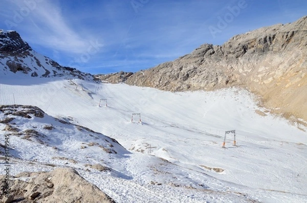 Obraz Skiers in the Bavarian mountains