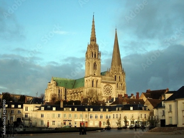 Fototapeta chartres o zachodzie słońca