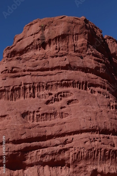Fototapeta A valey in Argentina 3