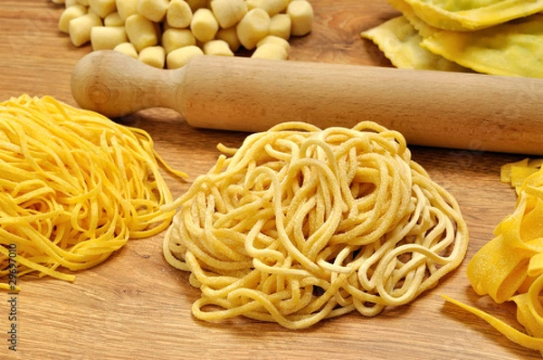Obraz Pici toscani, pasta fresca fatta a mano