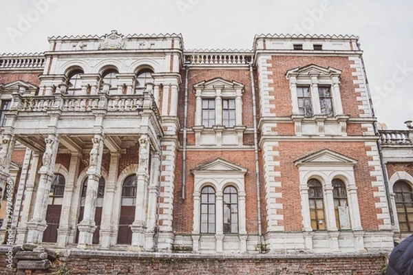 Fototapeta facade of an old building
