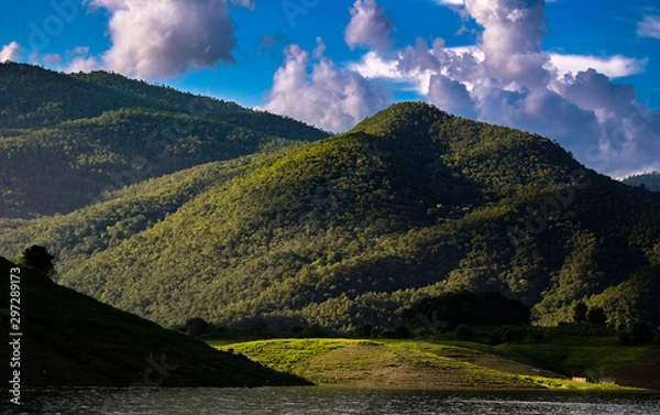 Obraz Big mountain with natural light 