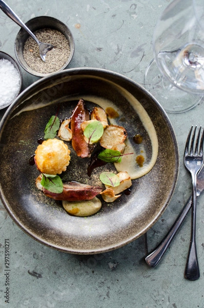 Obraz Restaurant Place Setting with Pigeon Dish