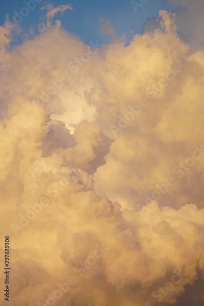 Obraz Beautiful Golden Cloudscape