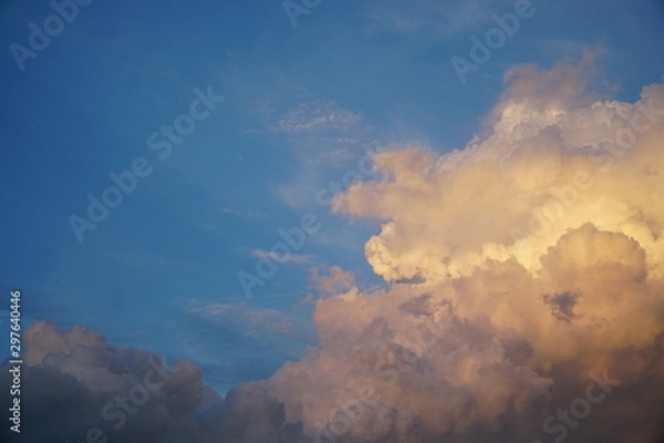 Obraz Beautiful Golden Cloudscape