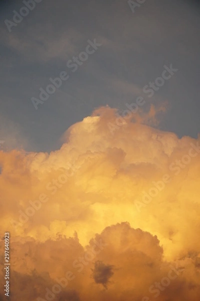 Obraz Beautiful Golden Cloudscape