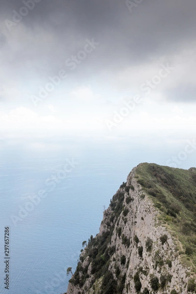 Fototapeta high above the mountains