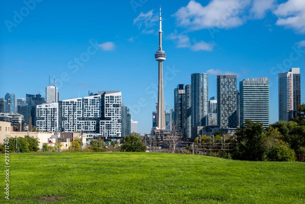 Obraz Toronto skyline facing west daytime 
