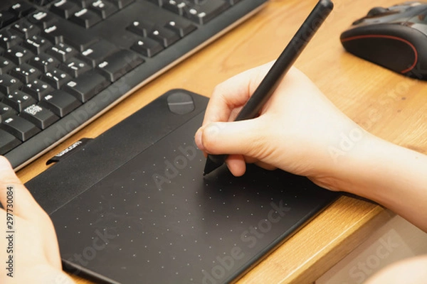 Fototapeta イラストレーターの手元