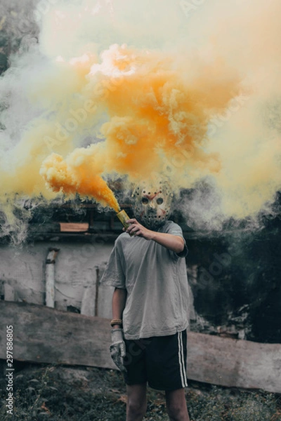 Obraz man with smoke