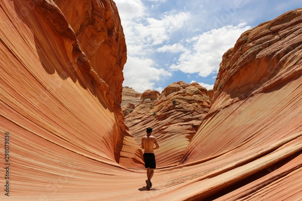 Obraz Man Walking the Wave Arizona