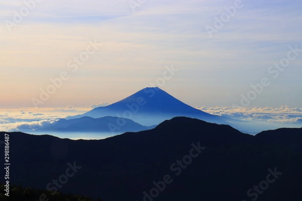 Fototapeta 日本の風景、早朝の富士山