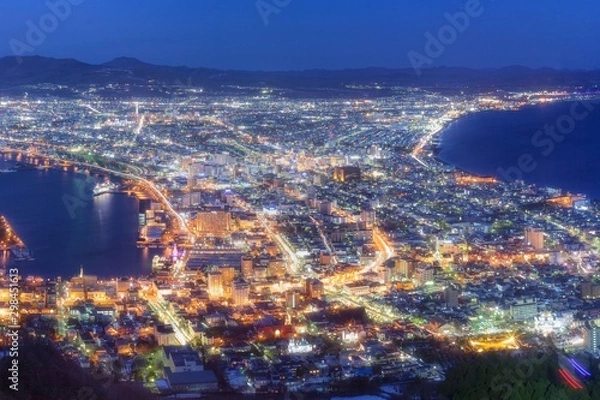 Fototapeta 北海道・函館市 冬の函館山からの夜景（クリスマスシーズン）