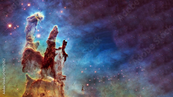 Fototapeta Gdzieś w kosmosie. Narodziny gwiazdy w Mgławicy Carina. Tapeta science fiction. Elementy tego obrazu zostały dostarczone przez NASA.