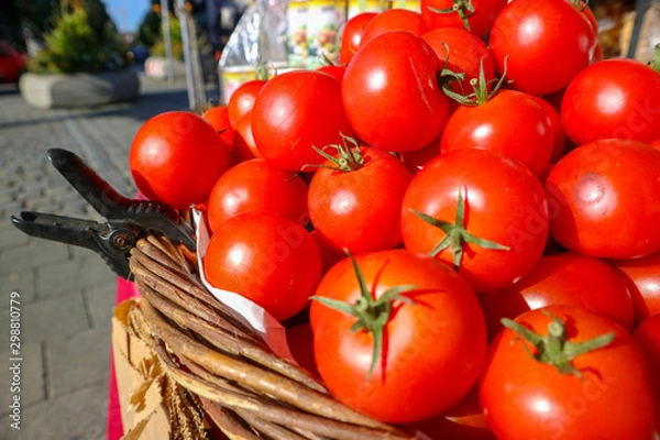 Fototapeta マーケットのトマト