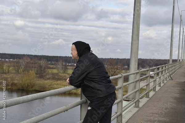 Obraz man on the bridge