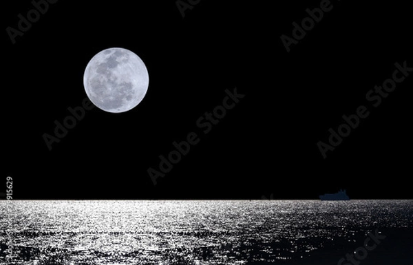 Obraz Full moon over water