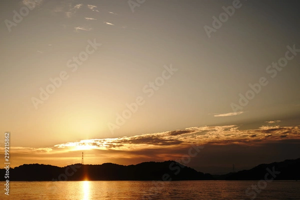 Obraz 日の出の天草市の美しい海風景