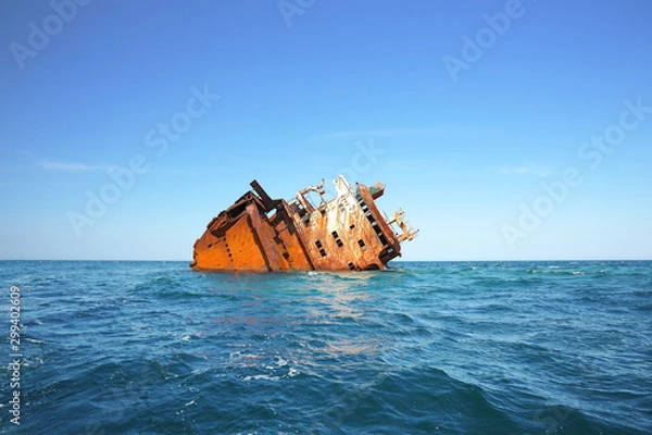 Obraz Ruined wrecked ship