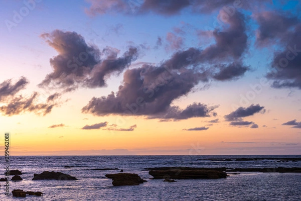 Fototapeta Sunset with some clouds at Las Canteras beach