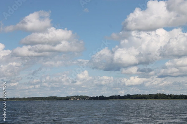 Fototapeta clouds over lake