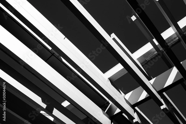 Fototapeta Stark Black and White Arc With Dark Sky