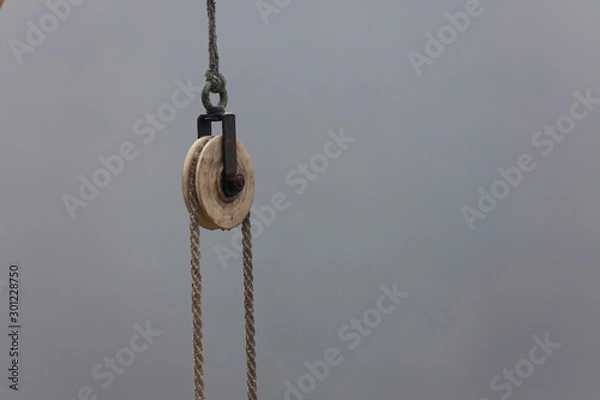 Obraz manual pulley with rope for construction