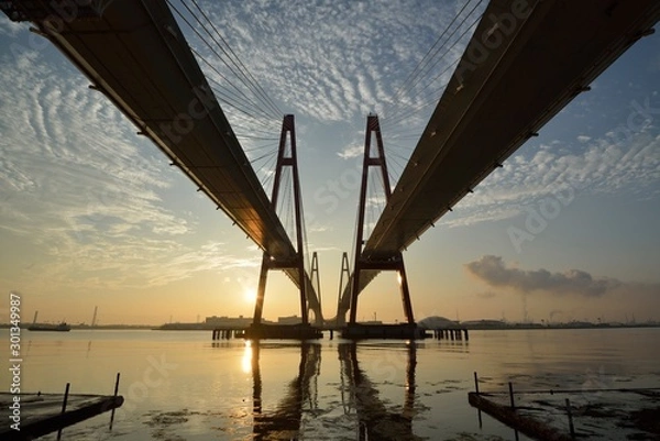Fototapeta 名港西大橋からの日の出