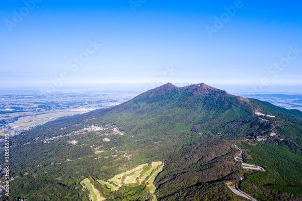 Fototapeta 筑波山と筑波パープルライン（筑波スカイライン、表筑波スカイライン）　