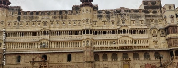 Fototapeta facade of palace in venice italy