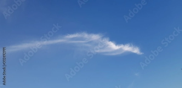 Obraz white clouds in the blue sky