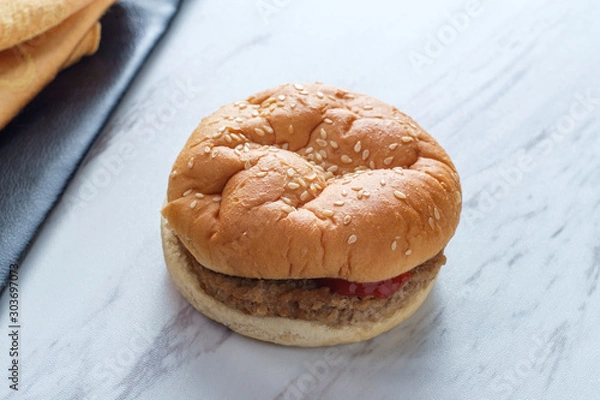 Fototapeta Plain Boring Microwaved Hamburger