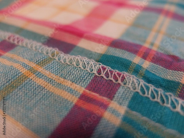 Fototapeta 布の端をロックミシンで処理しました